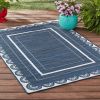 6' x 9' Navy Cream Scallop Outdoor Rug